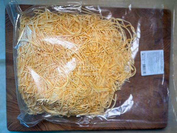 Сырный продукт ФЕРМЕРСКИЙ паутинка с паприкой в Череповце