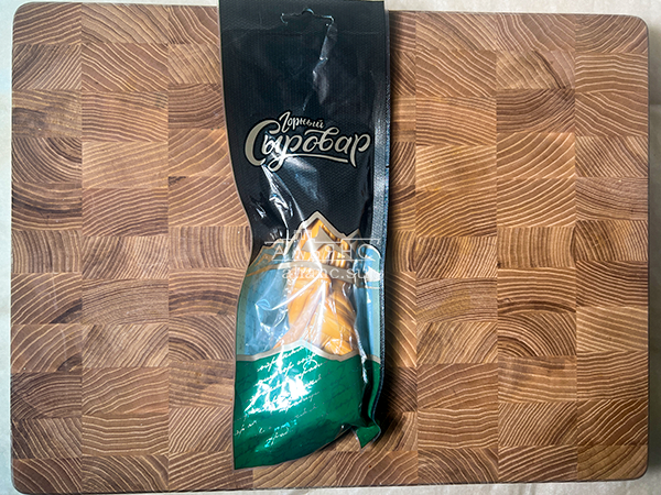 Сыр 100 гр ГОРНЫЙ СЫРОВАР (Косичка копчёная) в Череповце