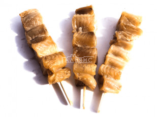 Гренки: Шашлычок из сома холодного копчения