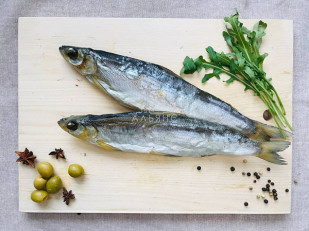 Японские снеки и крекеры: Ряпушка вяленая